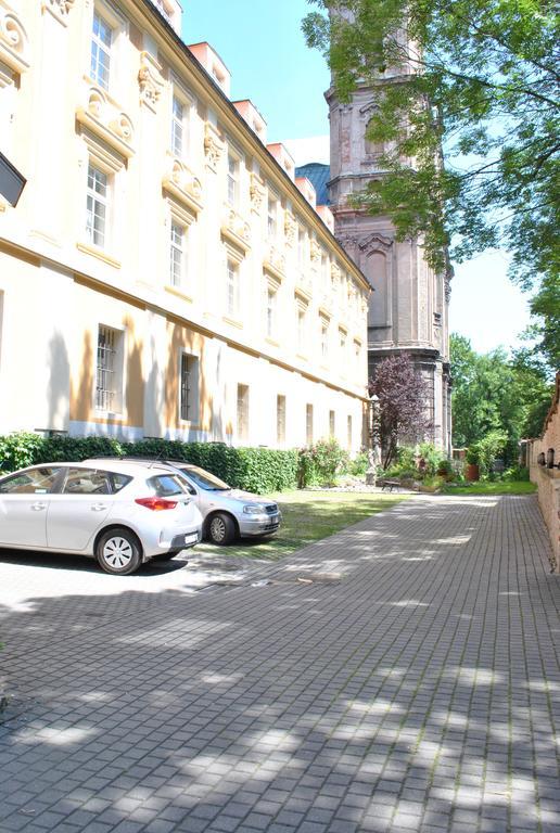 Diecezjalny Dom Formacyjny Apartment Nysa Exterior photo